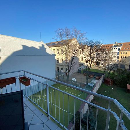 Skylark Cozy Bigger Apartment Budapest Bagian luar foto